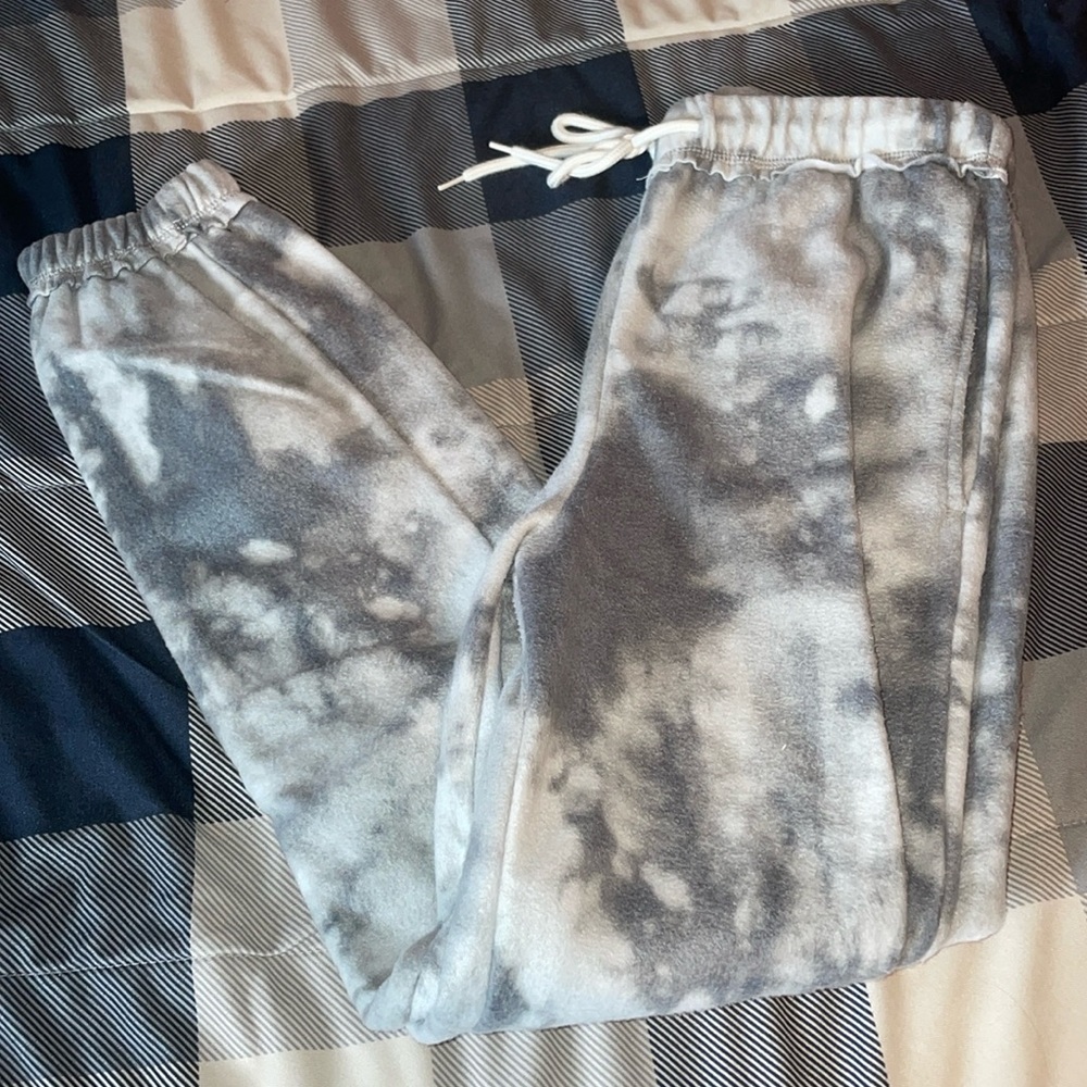 Women’s joggers